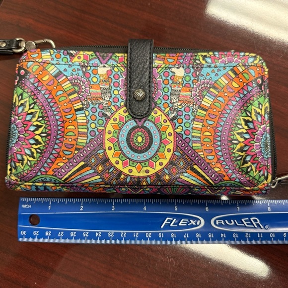 Sakroots Multicolor Boho Zip Wallet Clutch Wristlet Festival Travel Organizer - Picture 1 of 7